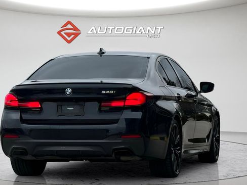 Used 2023 BMW 540i w/ Executive Package image 11