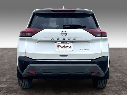 Used 2021 Nissan Rogue SV w/ Premium Package image 5