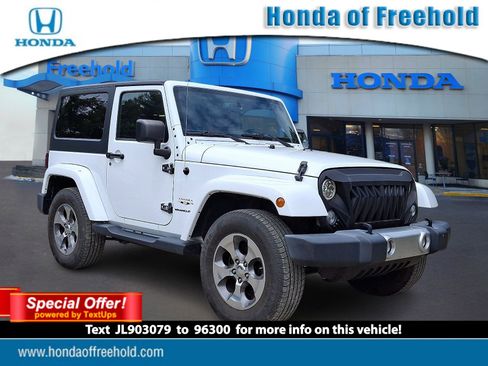 Used 2018 Jeep Wrangler Sahara w/ Connectivity Group AWD/4WD image 1