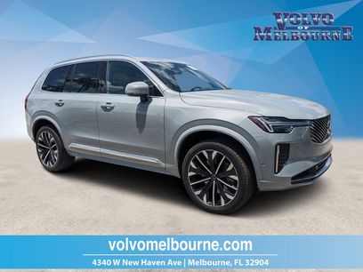 New 2025 Volvo XC90 T8 Plus w/ Protection Package Premier