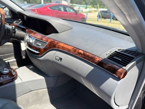 Used 2009 Mercedes-Benz S 550 image 26