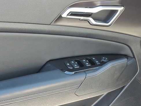 Certified 2023 Kia Sportage EX image 12