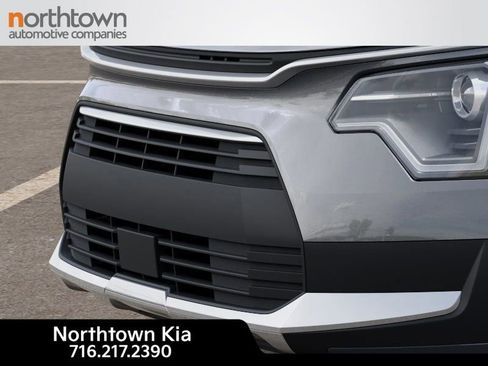 New 2025 Kia Niro EX image 13