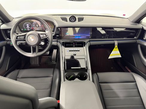 Certified 2026 Porsche Panamera 4 AWD/4WD image 18