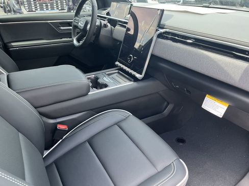 New 2026 GMC Sierra EV Elevation AWD/4WD image 16