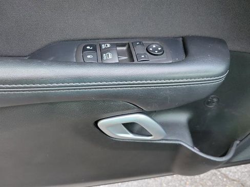 Used 2023 Dodge Challenger GT image 6