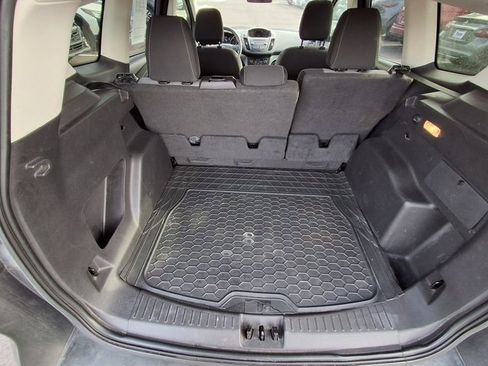 Used 2018 Ford Escape SE image 11