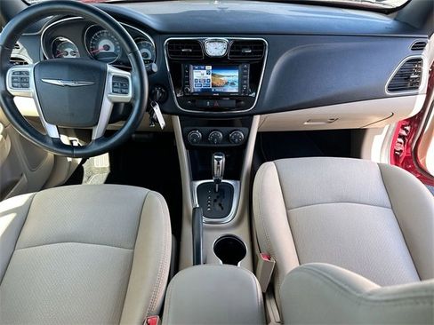 Used 2012 Chrysler 200 Touring image 14