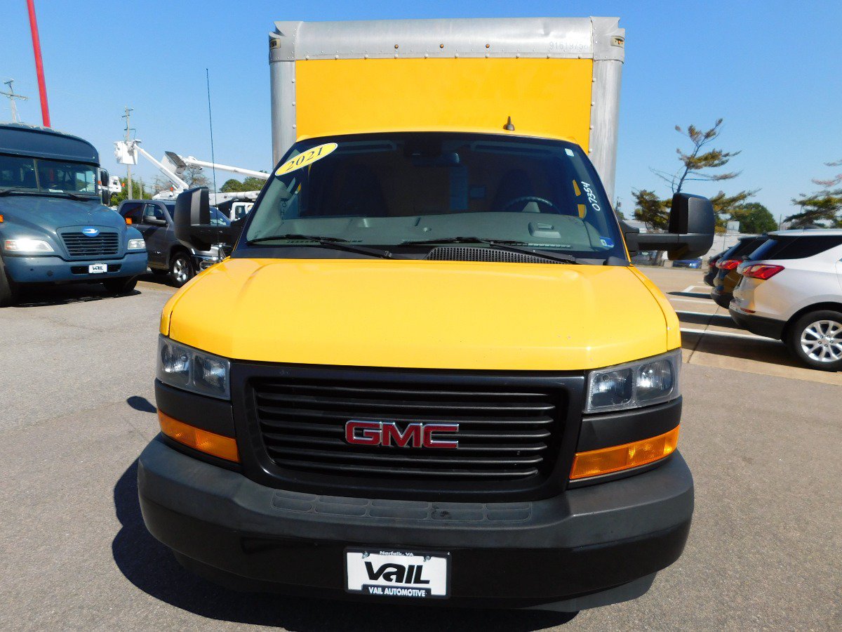 Used 2021 GMC Savana 3500 Extended w/ Power Convenience Package RWD image 6