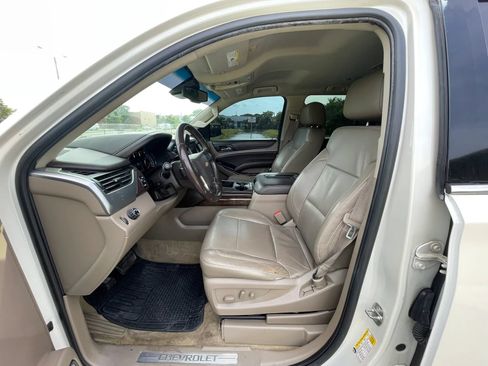 Used 2015 Chevrolet Tahoe LT RWD image 14