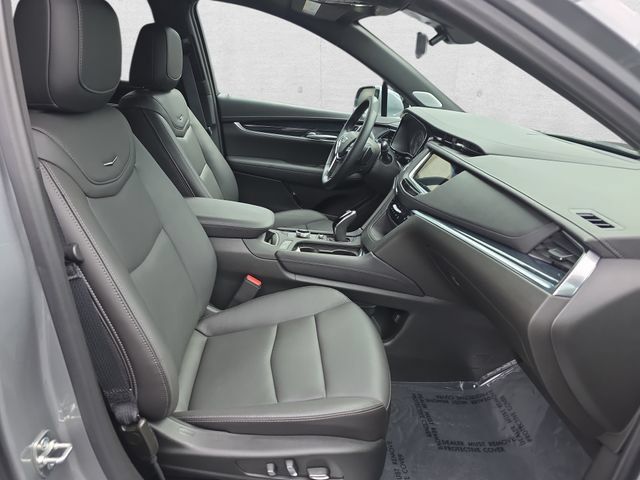 Used 2026 Cadillac XT5 Premium Luxury w/ Driver Assist Package AWD/4WD image 10