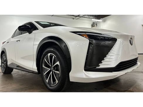 Used 2024 Lexus RZ 450e Premium w/ Technology Package AWD/4WD image 6