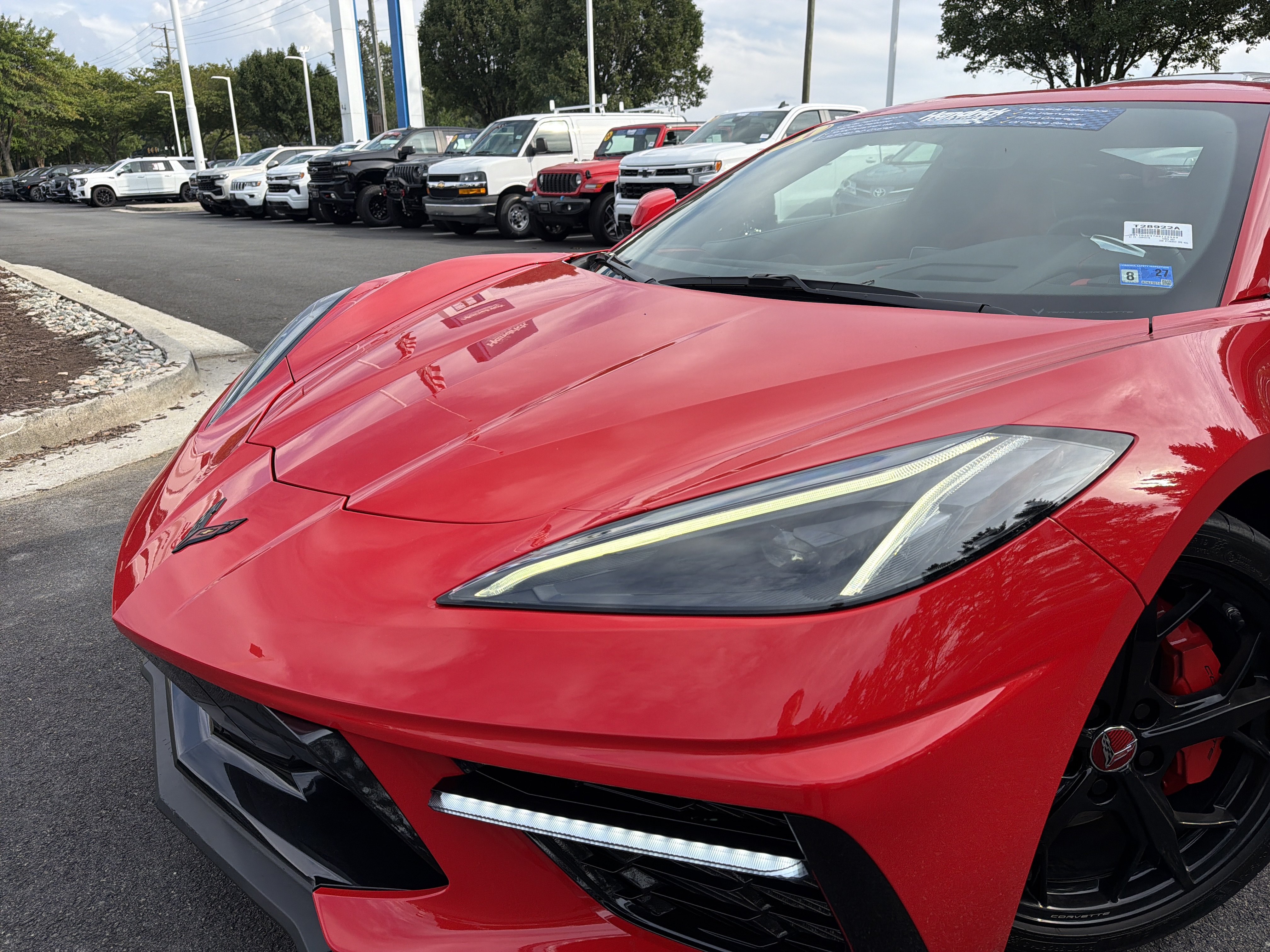 Used 2021 Chevrolet Corvette Stingray Preferred Cpe w/ Z51 Performance Package RWD image 6