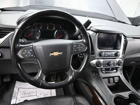 Used 2017 Chevrolet Tahoe LT w/ Luxury Package AWD/4WD image 29