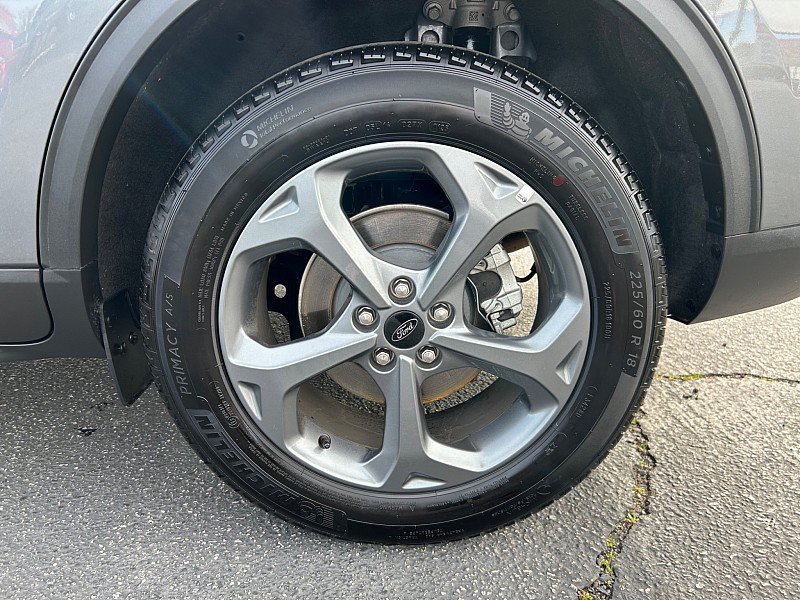 Used 2025 Ford Escape ST-Line AWD/4WD image 16