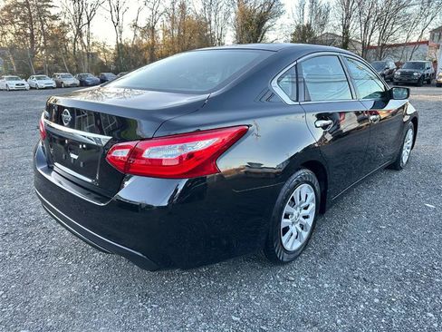 Used 2017 Nissan Altima 2.5 S w/ Power Driver Seat Package FWD image 6