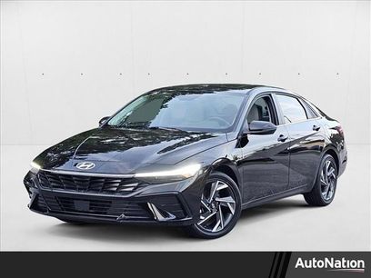 New 2025 Hyundai Elantra Limited