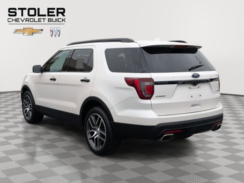 Used 2017 Ford Explorer Sport image 3