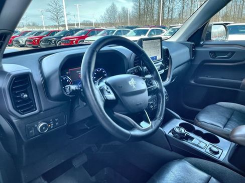 Used 2021 Ford Bronco Sport Outer Banks image 10