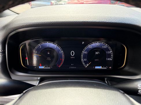 Used 2024 Jeep Wagoneer Series II image 17