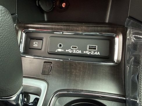 New 2026 Subaru Ascent Touring image 34