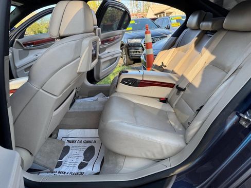 Used 2012 BMW ALPINA B7 xDrive LWB w/ Luxury Rear Seating Pkg image 43