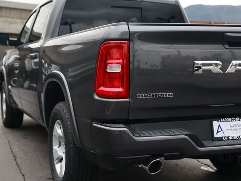 New 2026 RAM 1500 4x4 Crew Cab image 9