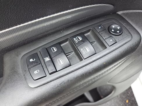 Used 2019 Dodge Durango GT AWD/4WD image 33