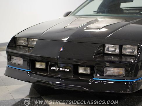 Used 1988 Chevrolet Camaro LT RWD image 20