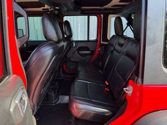 Used 2018 Jeep Wrangler Unlimited Rubicon AWD/4WD image 6