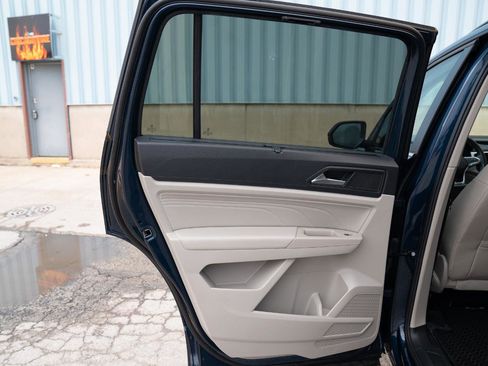 Used 2022 Volkswagen Atlas SE image 23