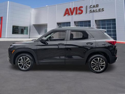 Used 2025 Chevrolet TrailBlazer LT AWD/4WD image 10