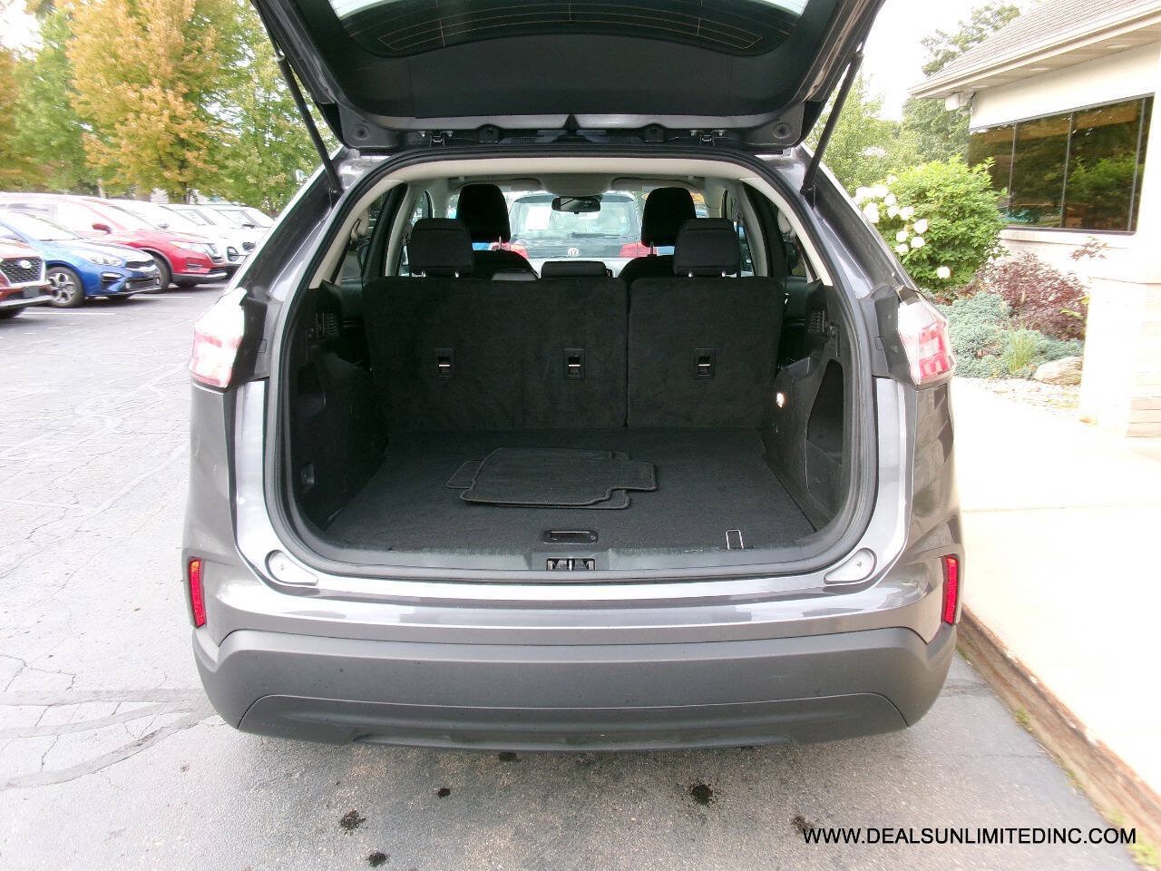 Used 2023 Ford Edge SE AWD/4WD image 18