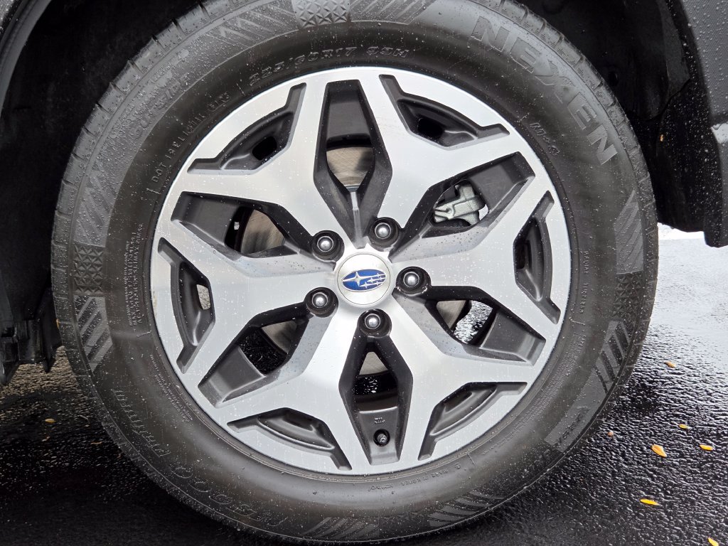 Used 2023 Subaru Forester Premium AWD/4WD image 15