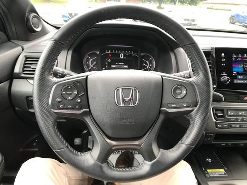 Certified 2024 Honda Passport EX-L image 12