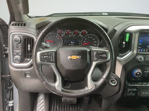 Used 2021 Chevrolet Silverado 1500 LT w/ Z71 Off-Road Package AWD/4WD image 16