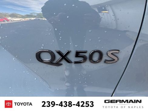 Used 2023 INFINITI QX50 Sport image 9