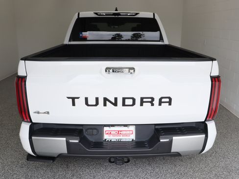 Used 2023 Toyota Tundra Limited AWD/4WD image 8