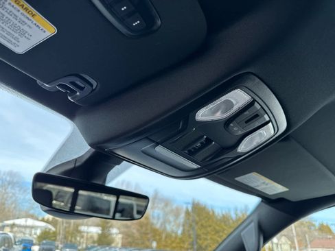 Used 2022 RAM 1500 Big Horn image 28