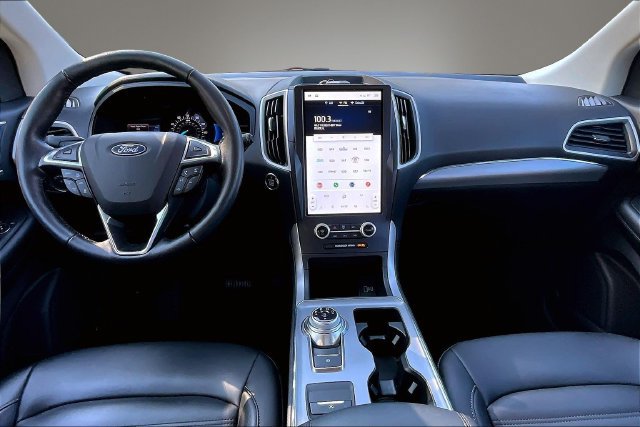 Used 2022 Ford Edge SEL AWD/4WD image 7