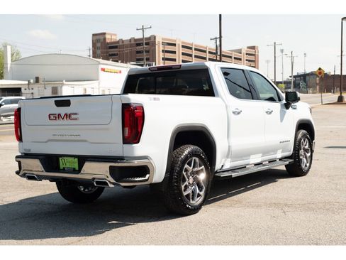 New 2026 GMC Sierra 1500 SLT w/ SLT Premium Plus Package image 8