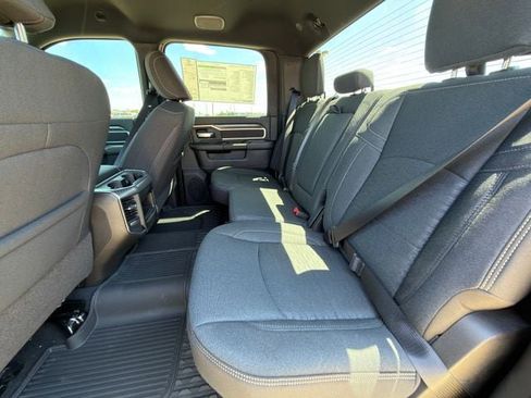 New 2026 RAM 3500 Big Horn AWD/4WD image 29