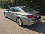 Used 2022 BMW 530i w/ Convenience Package image 3