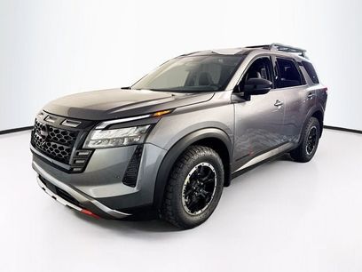New 2026 Nissan Pathfinder Rock Creek w/ Rock Creek Premium Package