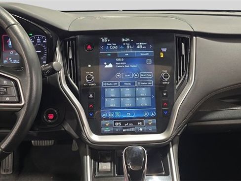 Used 2023 Subaru Outback Premium image 18