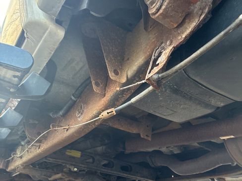 Used 2007 Chevrolet Silverado 2500 W/T w/ Snow Plow Prep Package image 22