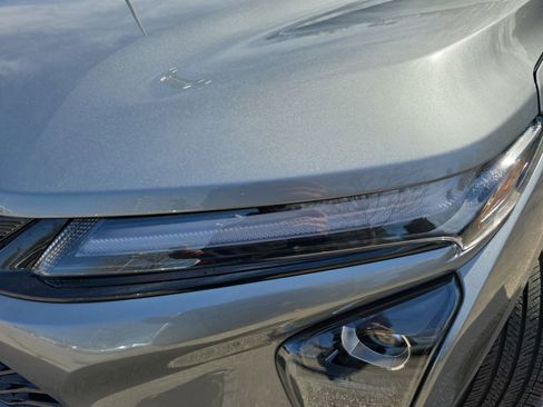 Used 2025 Chevrolet Trax ACTIV w/ Driver Confidence Package image 31