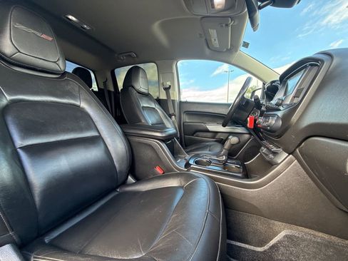 Used 2018 Chevrolet Colorado ZR2 w/ ZR2 Dusk Special Edition image 23