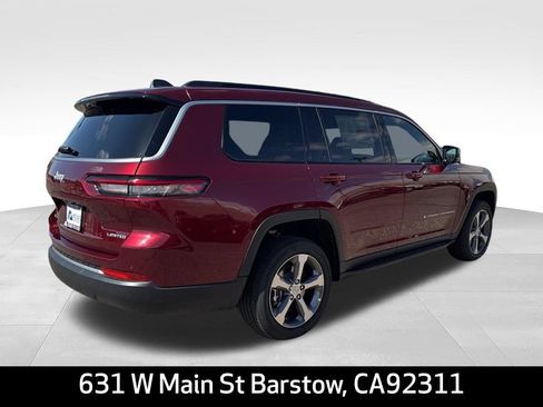 New 2026 Jeep Grand Cherokee L Limited w/ Luxury Tech Group II AWD/4WD image 4