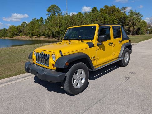 Used 2009 Jeep Wrangler Unlimited X image 1